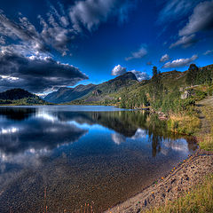  Summernight i the mountains