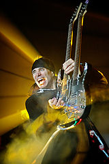  Steve Vai