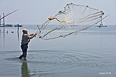  Fisherma and his net