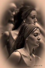  Dancers