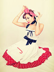  Pin-Up Girl