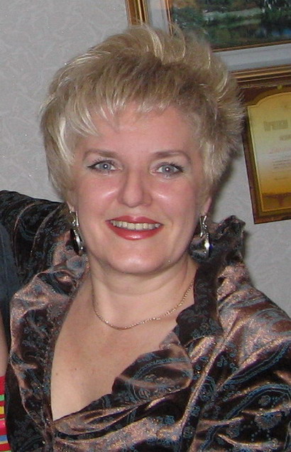 Елена Салькова