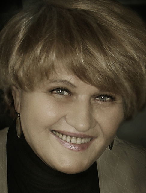 Nina Efremova