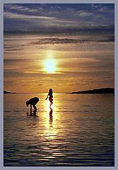 фото "The girls and the Midnight Sun"