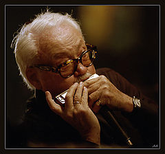 фото "Toots Theleimans"