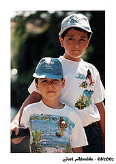 фото "Only two kids with kept apart glances"