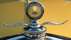 photo "Ford Emblem"