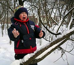 фото "Мама!!! Что это такое холодное ?!!!!"