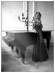 photo "piano girl"