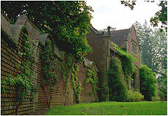 photo "Hever Castle Wall"