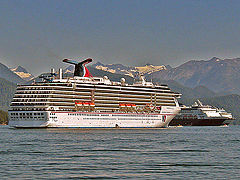 фото "Mega cruise ship"