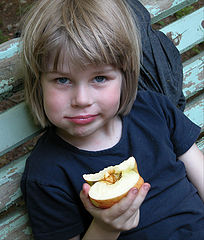 photo "Lusha & apple"