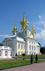 фото "Дворцовая церковь в Петергофе"