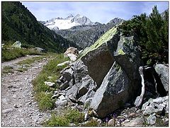 фото "An Old Rock"