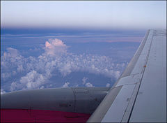 фото "На крыле самолета..."