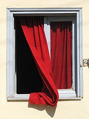 фото "red curtain"