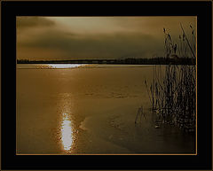 photo "in bronze #3  `` between the sky and... water``"