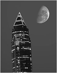 фото "Messeturm Frankfurt"