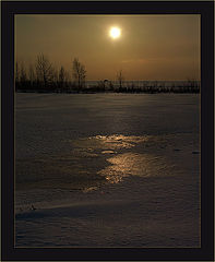 фото "16-00 Замерзшее отражение"