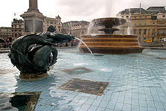фото "Fountain on Trafalgar square"