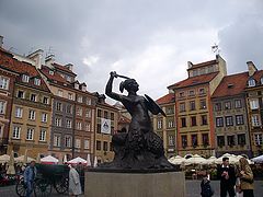 фото "Syrenka in Old Market Square"