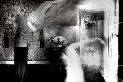 фото "figure in a room"