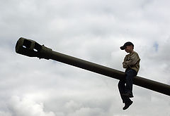 photo "Boy on gun."