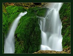 фото "Waterfall near Plovdiv, Bulgaria"