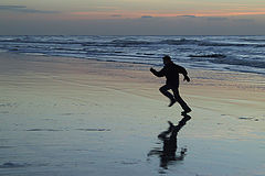 фото "boy,running at the beach"