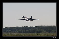 фото "Взлетающий B-1B"