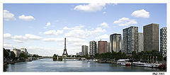 фото "Eiffel tower in Paris or America?"