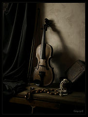 photo "The casket with artificial Pearls, and Violin"