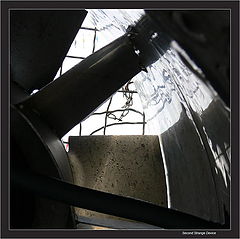 фото "Strange Device"