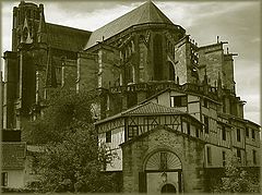 фото "Cathedral and old houses"