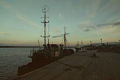 фото "*"