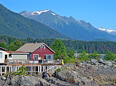 фото "Mountain-side living"