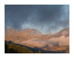 фото "Serra entre nuvens"