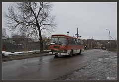 photo "677 (old bus - living history)"