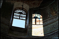 фото "Старые краски заброшенного храма"
