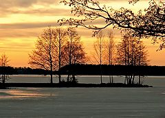 фото "Замерзшее озеро"