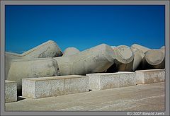 photo "Concrete lego (Sottomarina)"
