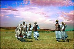 photo "Zestrea Romanilor"