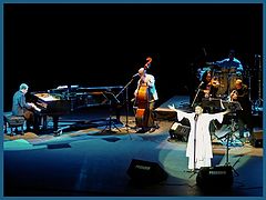 фото "Omara Portuondo, 'the feeling bride'"