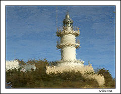 фото "Reflection of lighthouse"