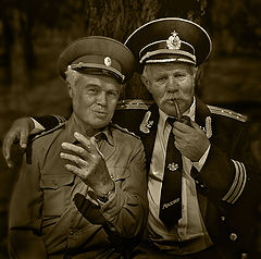 фото "Отставники гуляют"