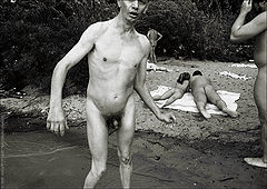 фото "Асимметрическая Фотография про Нудистский Пляж"