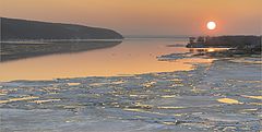 photo "Ice drift on Volga"