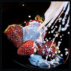 photo "strawberries with cream"