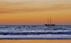 фото "Tahiti Boat"