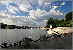 фото "Пушкинская набережная. Москва"